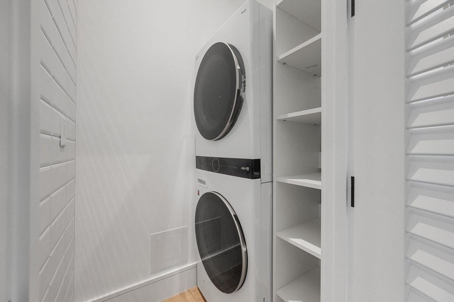 Image 40 of a home in .