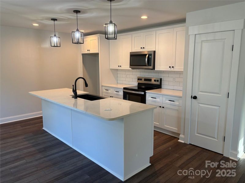 Furnished interior view inside a new home in , Kannapolis (Image 9).