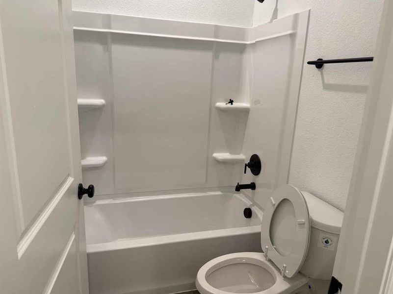 Image 20 of a home in Gateway Parks.