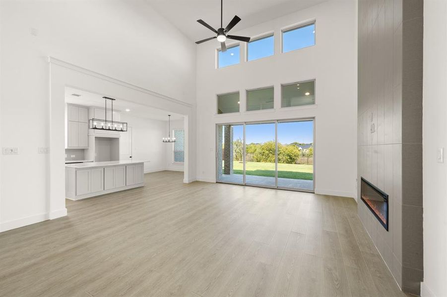 516 Burtin- Living Room-1