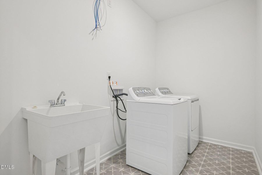 35-web-or-mls-Contempo Ct-S1102-035