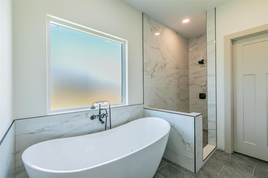 Furnished interior view inside a new home in , Waco (Image 10).