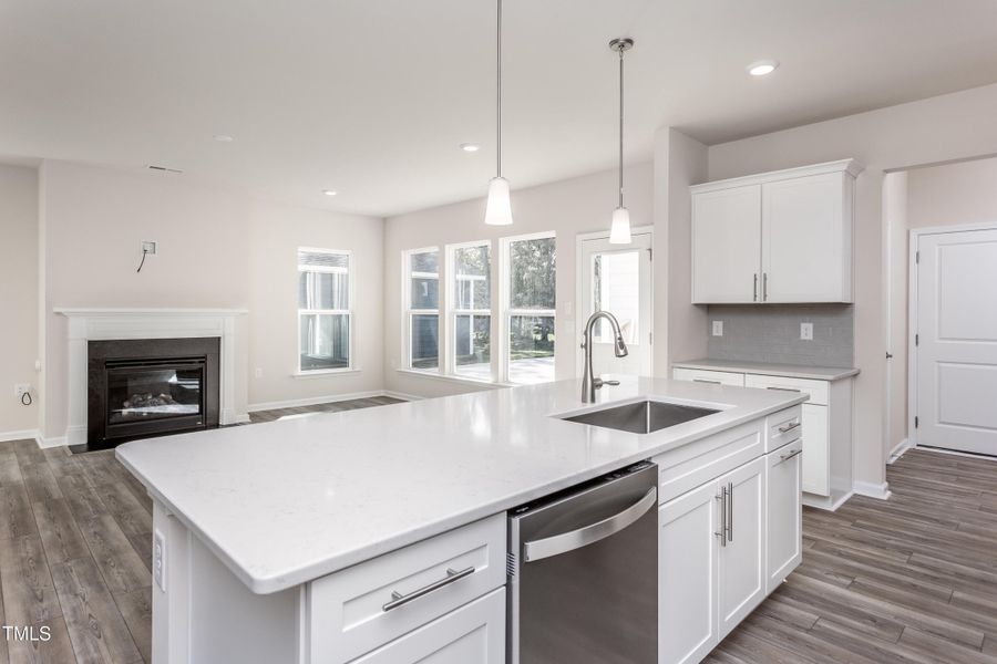 RCRichton011 RCRichton011