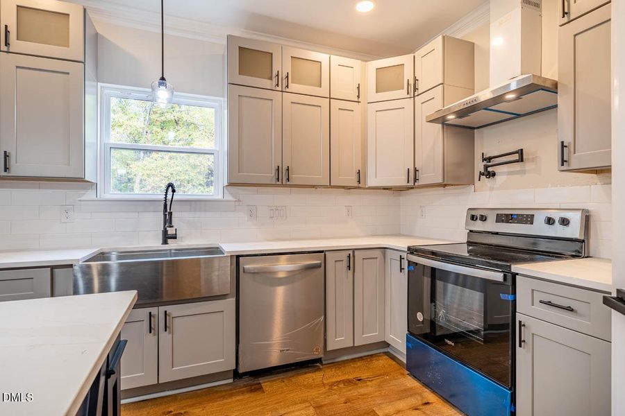 Kitchen 4--4860FayettevilleRd-44