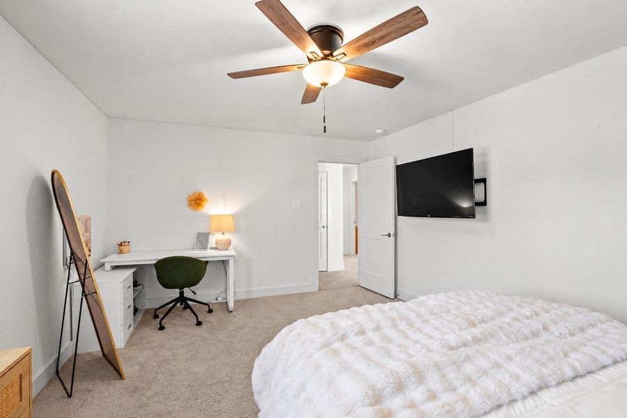 Furnished interior view inside a new home in Lone Star Landing, Montgomery (Image 32).