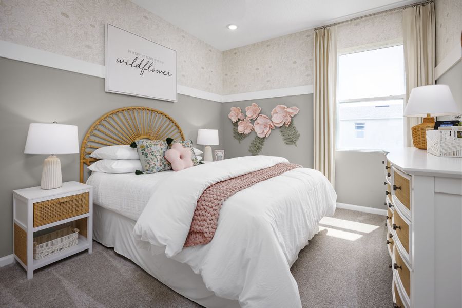 Representative furnished interior of a home built from the Dune by Risewell Homes in Hodges Reserve, Howey-in-the-Hills (Image 9).