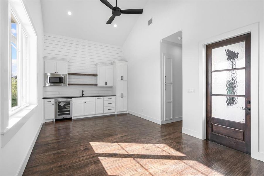 Image 34 of a home in .