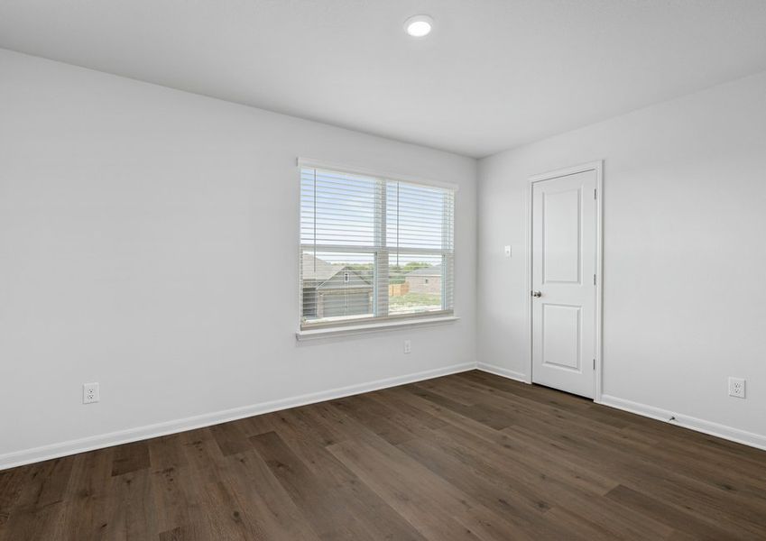 The secondary bedrooms are a great space for for children's bedrooms and guest rooms. The secondary bedrooms are a great space for for children's bedrooms and guest rooms.