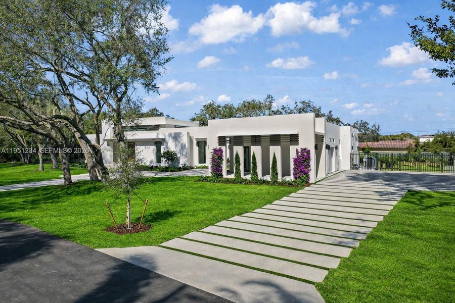 Image 55 of a home in .