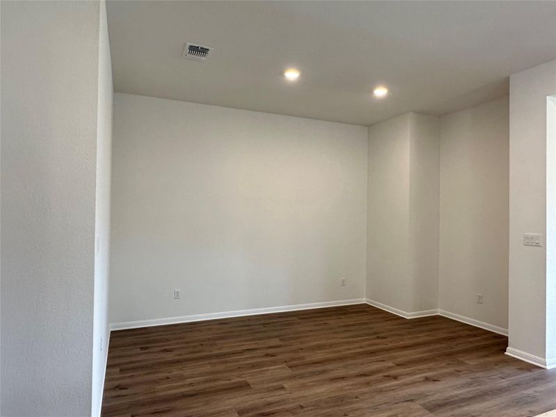 Spacious, unfurnished interior of a new home in Crosswinds, Kyle (Image 14). Spacious, unfurnished interior of a new home in Crosswinds, Kyle (Image 14).