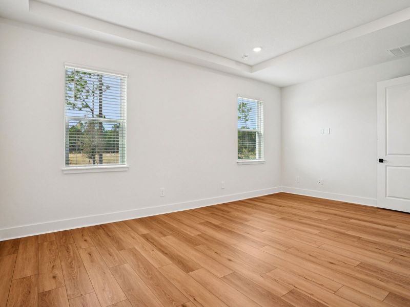 Spacious, unfurnished interior of a new home in Ridgehaven - Reserve Series, Ormond Beach (Image 11).