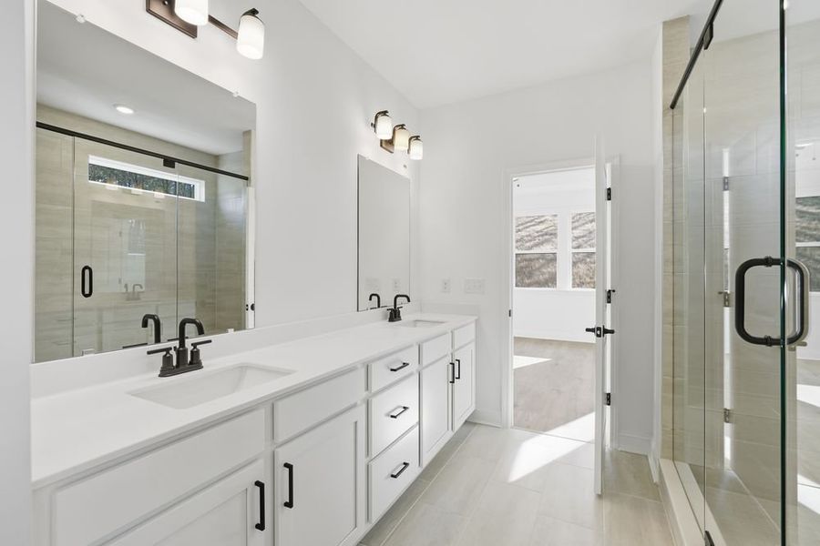 Representative furnished interior of a home built from the Stockbridge by Taylor Morrison in Reserve at Hickory Walk, Kennesaw (Image 13).