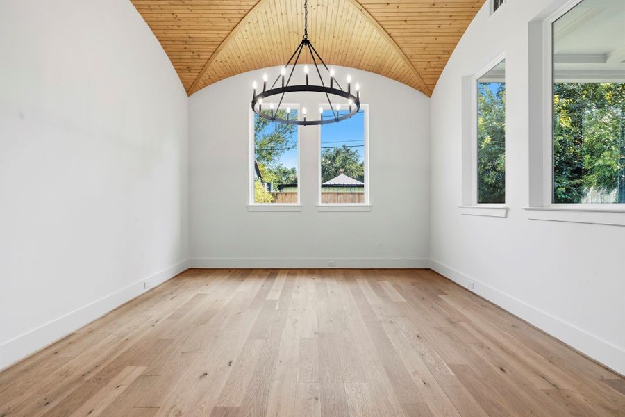 Spacious, unfurnished interior of a new home in , Houston (Image 20). Spacious, unfurnished interior of a new home in , Houston (Image 20).