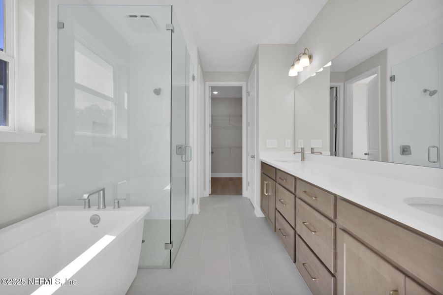 Furnished interior view inside a new home in , Ponte Vedra (Image 12).