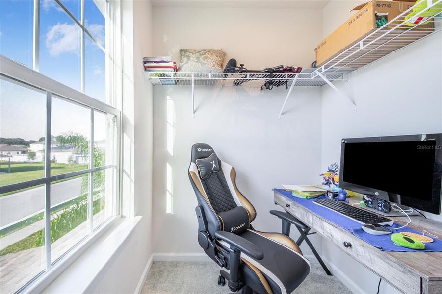 Furnished interior view inside a new home in , Winter Haven (Image 9).