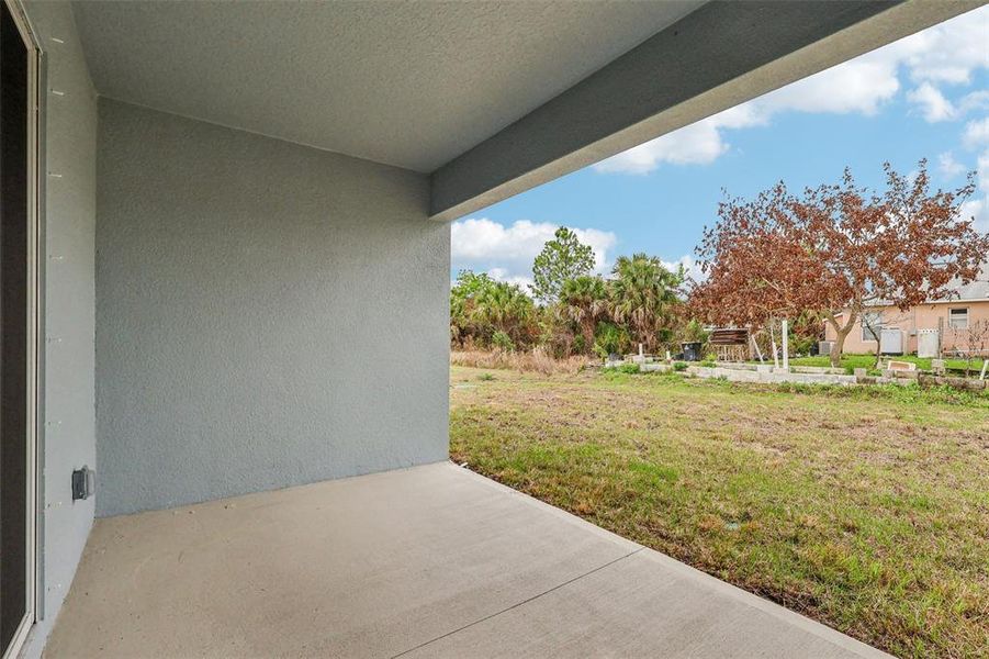 Exterior details and patio area of a home in Palm Bay Classic, Palm Bay (Image 19).