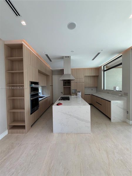 Furnished interior view inside a new home in , Hollywood (Image 16).