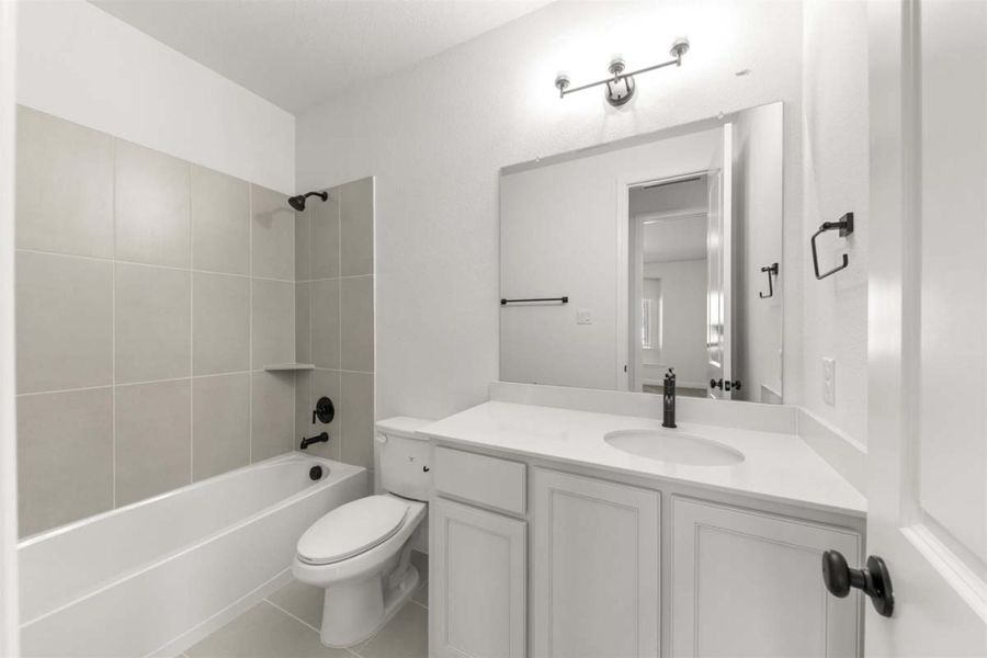 Furnished interior view inside a new home in Meadow Run, Melissa (Image 8).