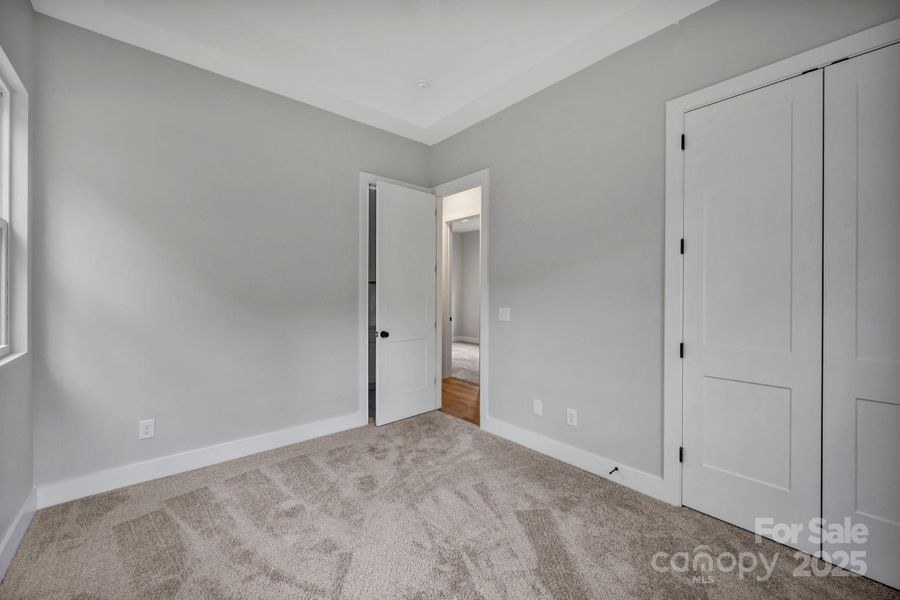 Spacious, unfurnished interior of a new home in , Salisbury (Image 14).