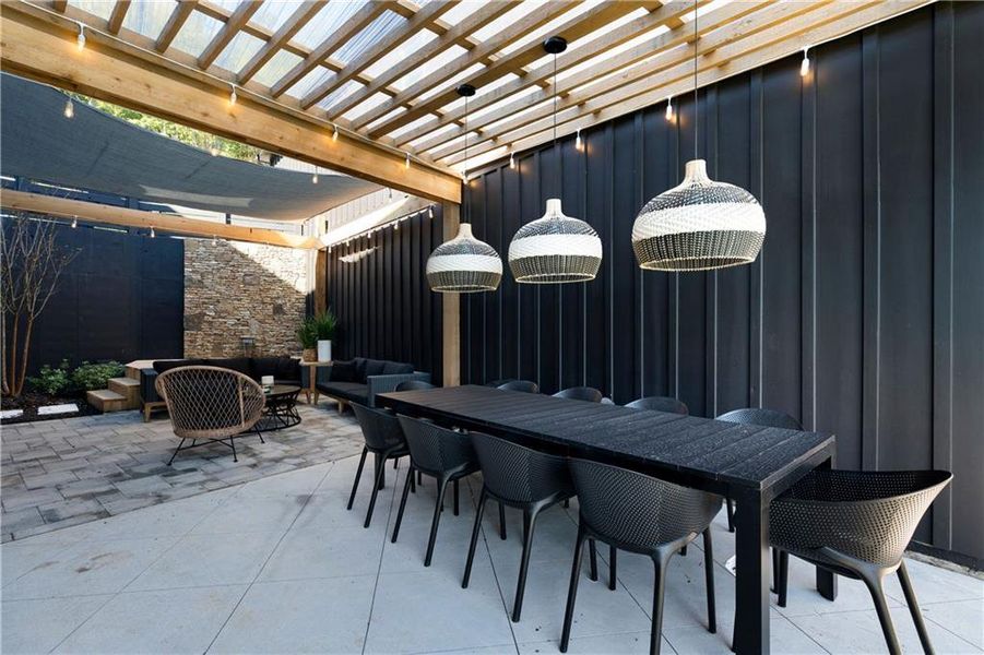 Exterior details and patio area of a home in , Waleska (Image 4).