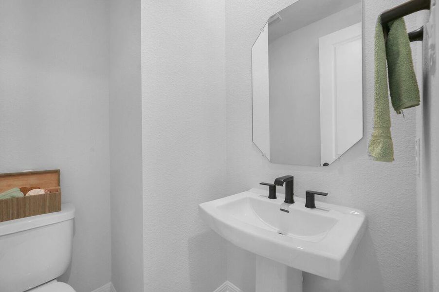 100 Trans Pecos Court ~ Ready Now 100 Trans Pecos Court ~ Ready Now