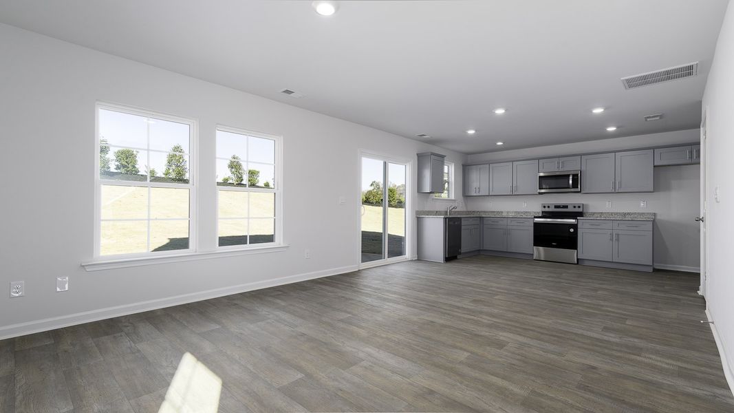 Representative unfurnished interior of a home built from the TAYLOR by D.R. Horton in Aspen Place, Thomasville (Image 10).