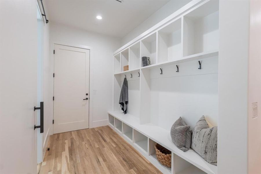 Furnished interior view inside a new home in , Dallas (Image 7). Furnished interior view inside a new home in , Dallas (Image 7).