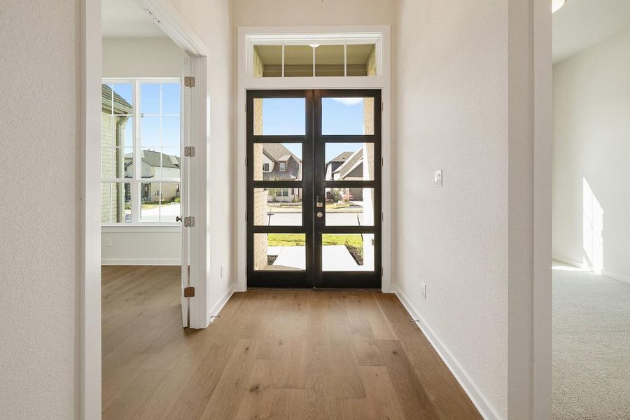 Spacious, unfurnished interior of a new home in Santa Rita Ranch, Liberty Hill (Image 16). Spacious, unfurnished interior of a new home in Santa Rita Ranch, Liberty Hill (Image 16).