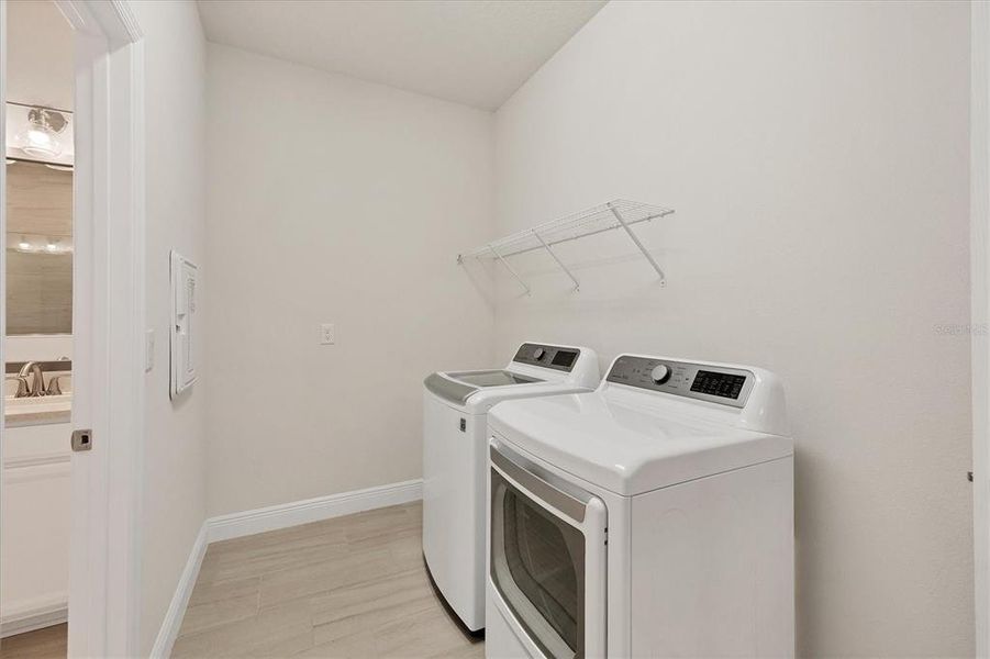 Oversized Laundry Room