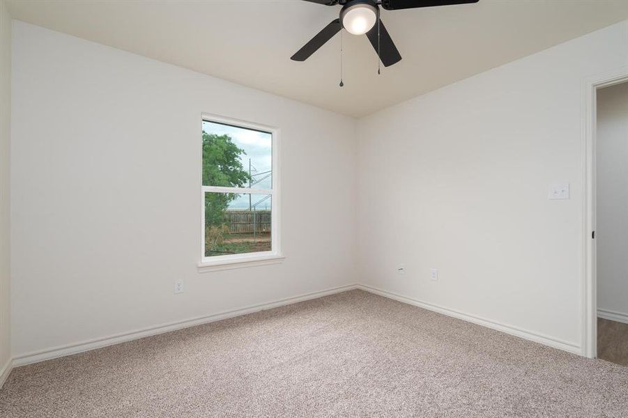 Spacious, unfurnished interior of a new home in , Abilene (Image 23).