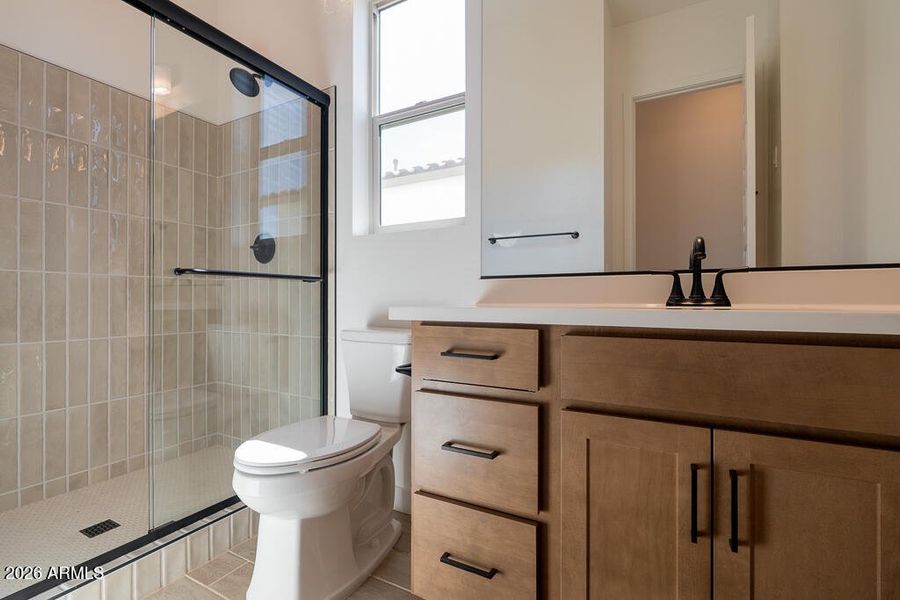 Tri Pointe Waterston Central 64 - Bathro