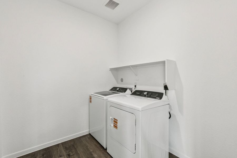 Close-up of interior finishes inside a home in Windcress, Cove (Image 19). Close-up of interior finishes inside a home in Windcress, Cove (Image 19).