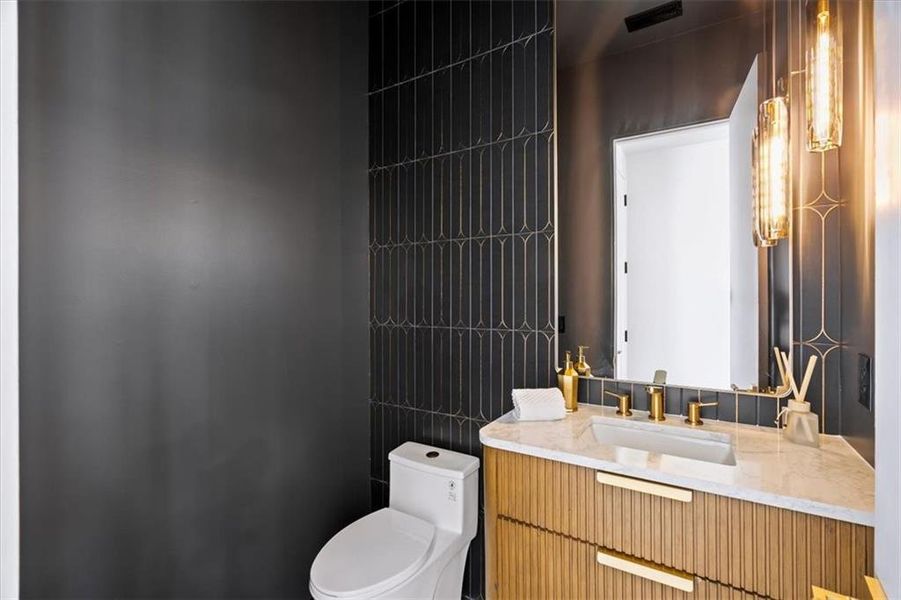 Furnished interior view inside a new home in , Atlanta (Image 13).