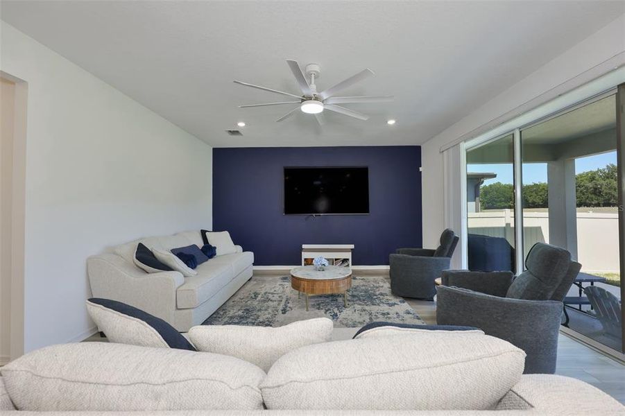 Furnished interior view inside a new home in , Valrico (Image 37).