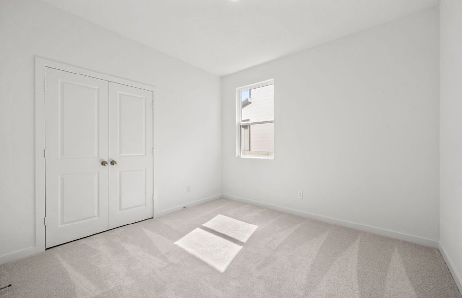 Spacious, unfurnished interior of a new home in Larson Crossing, Elgin (Image 18). Spacious, unfurnished interior of a new home in Larson Crossing, Elgin (Image 18).