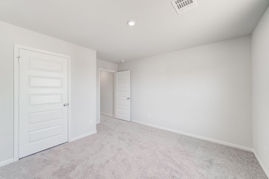 Spacious, unfurnished interior of a new home in Cresson Estates, Godley (Image 32).