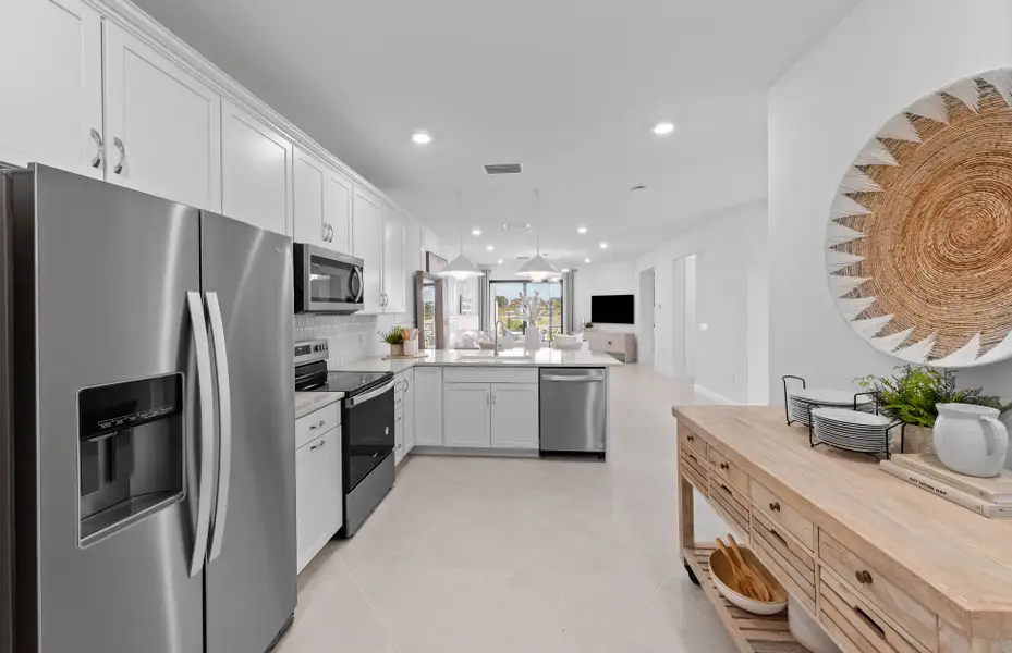 Furnished interior view inside a new home in Del Webb Naples, Ave Maria (Image 10).