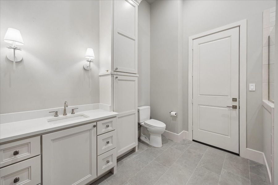 Furnished interior view inside a new home in , Houston (Image 37).