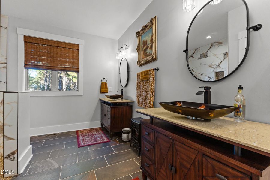 7-web-or-mls-AZ3A8389