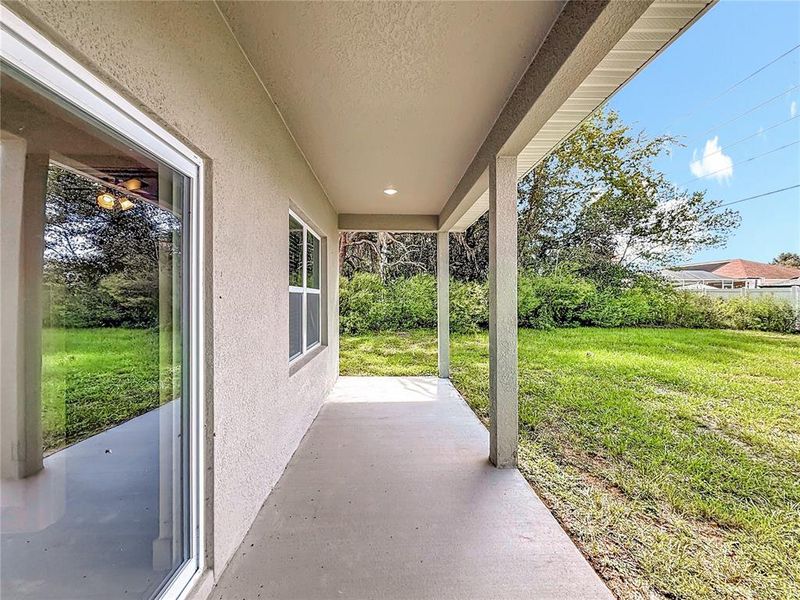 Exterior details and patio area of a home in , Ocala (Image 28).