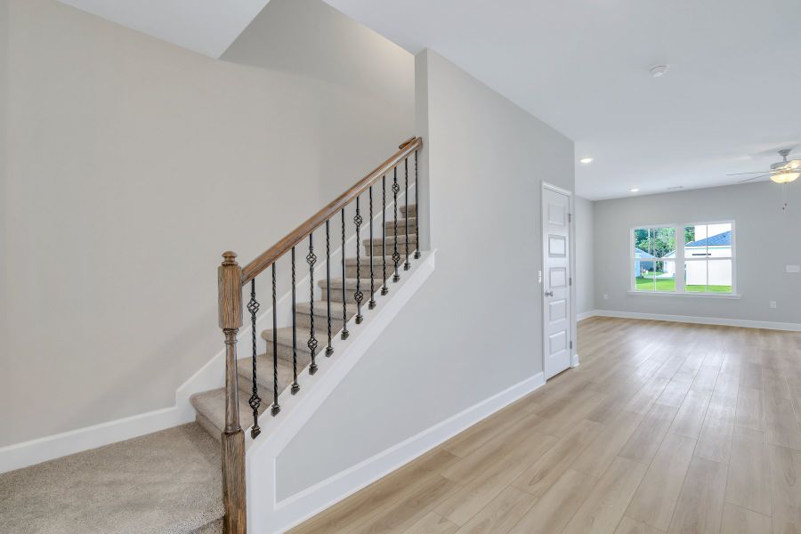 Representative unfurnished interior of a home built from the Seabrook by Ernest Homes in Wexford, Richmond Hill (Image 26).