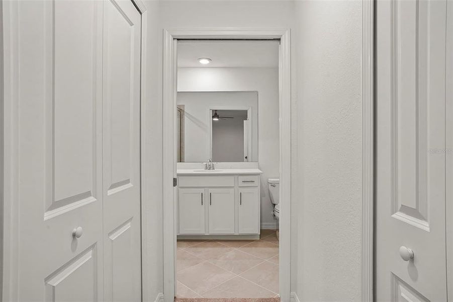 Furnished interior view inside a new home in , Venice (Image 7).