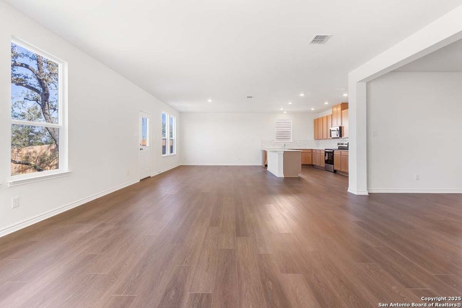 Spacious, unfurnished interior of a new home in , San Antonio (Image 8). Spacious, unfurnished interior of a new home in , San Antonio (Image 8).