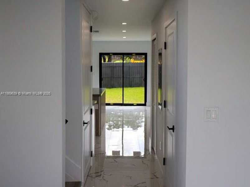 Spacious, unfurnished interior of a new home in , Miami (Image 17).