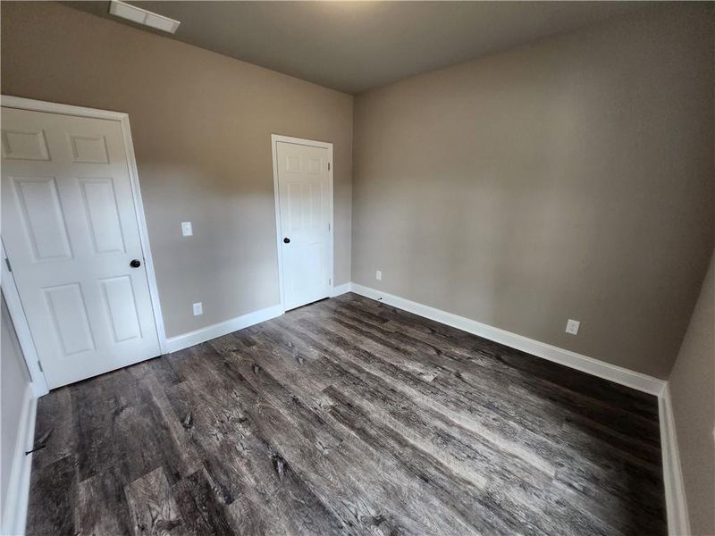 Spacious, unfurnished interior of a new home in , Carrollton (Image 9).