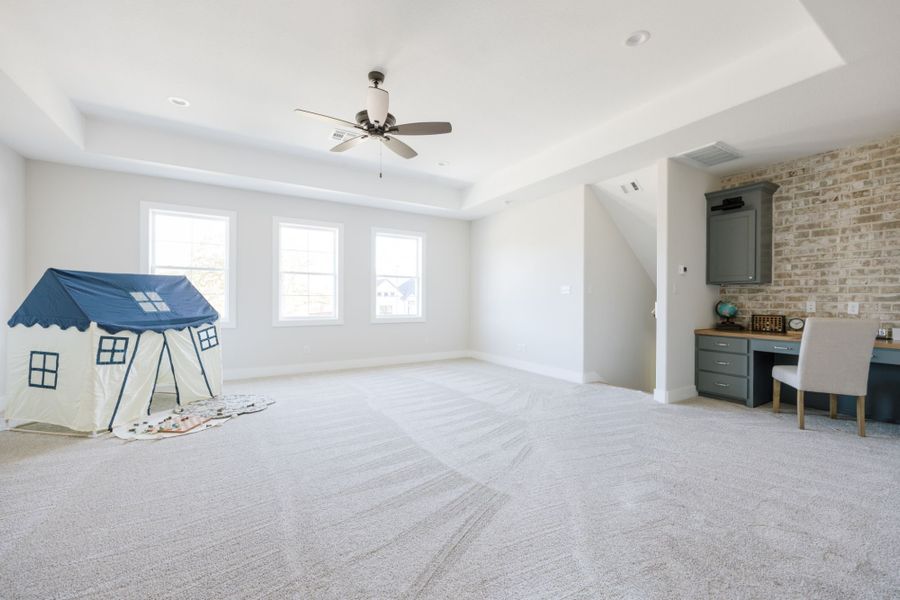 Representative furnished interior of a home built from the The Ellen II by Reece Homes in Greens Prairie Reserve, College Station (Image 37). Representative furnished interior of a home built from the The Ellen II by Reece Homes in Greens Prairie Reserve, College Station (Image 37).
