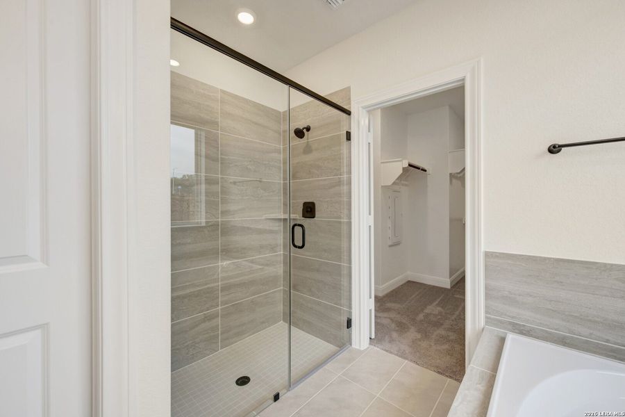 Furnished interior view inside a new home in Davis Ranch 50', San Antonio (Image 5).