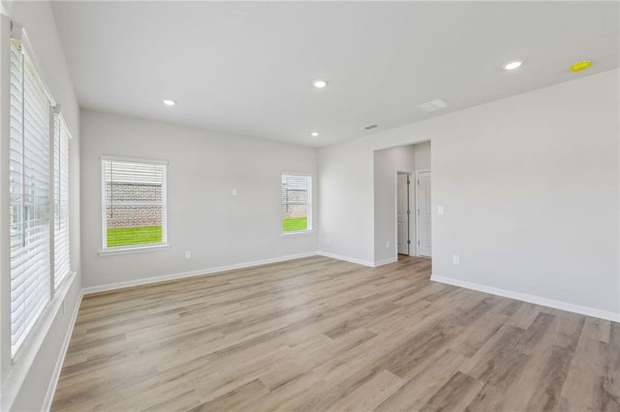 Spacious, unfurnished interior of a new home in Preserve at Mountain Creek, Pendergrass (Image 41).