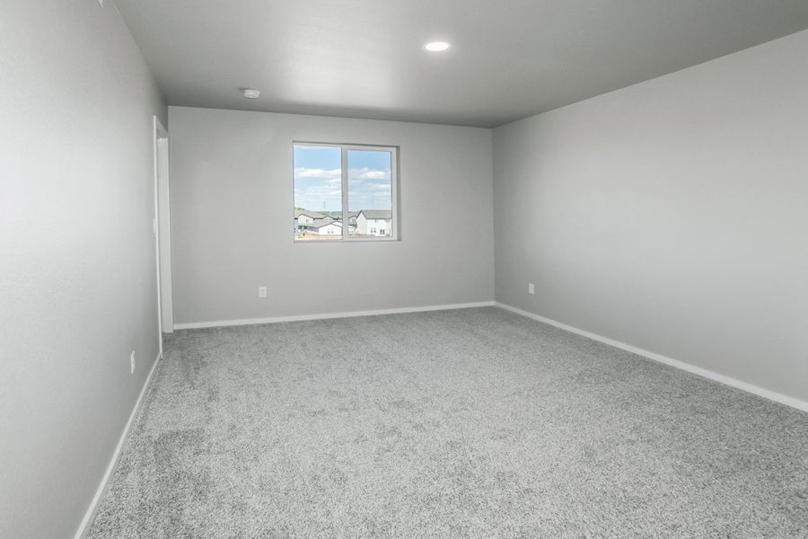 Spacious, unfurnished interior of a new home in Bloom, Fort Collins (Image 81).