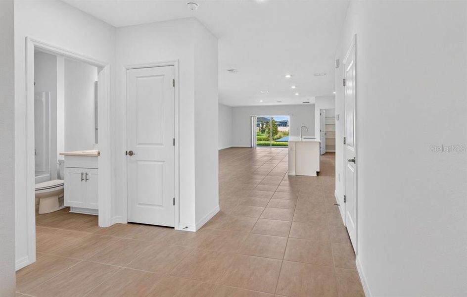 Spacious, unfurnished interior of a new home in Riverfront, Edgewater (Image 46). Spacious, unfurnished interior of a new home in Riverfront, Edgewater (Image 46).